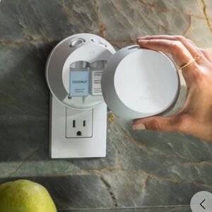 Pura 4 Smart Home Fragrance Diffuser
